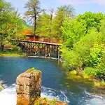 Hotri House On The River Island