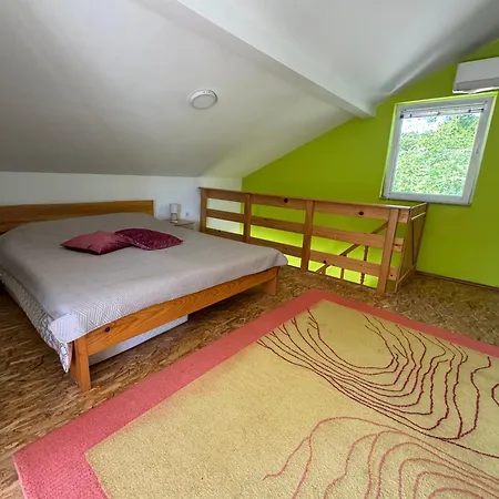 Hotri House On The River Island * Ripac