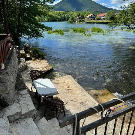 Hotri House On The River Island Villa Ripač