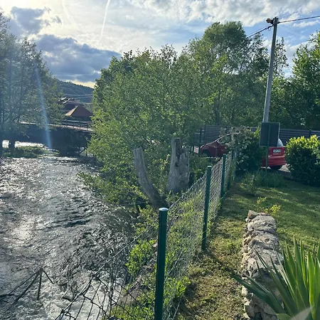 Hotri House On The River Island