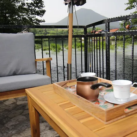 Hotri House On The River Island * Ripac