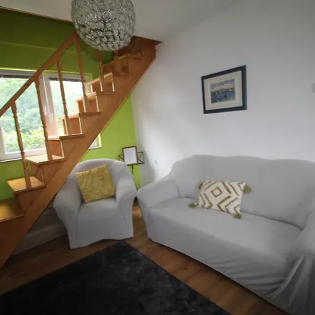 Hotri House On The River Island Villa *