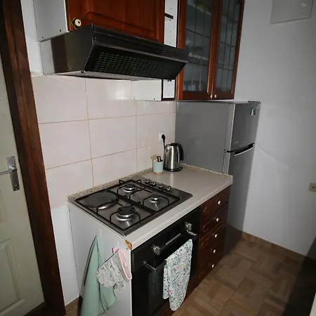 فيلة Hotri House On The River Island Ripac