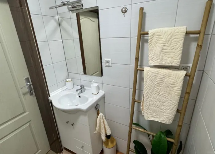 Hotri House On The River Island וילה Ripac