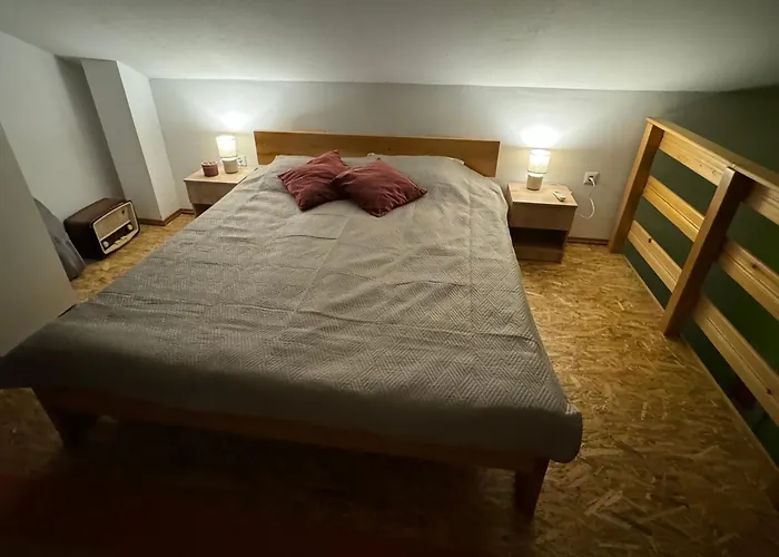 Βίλα Hotri House On The River Island *