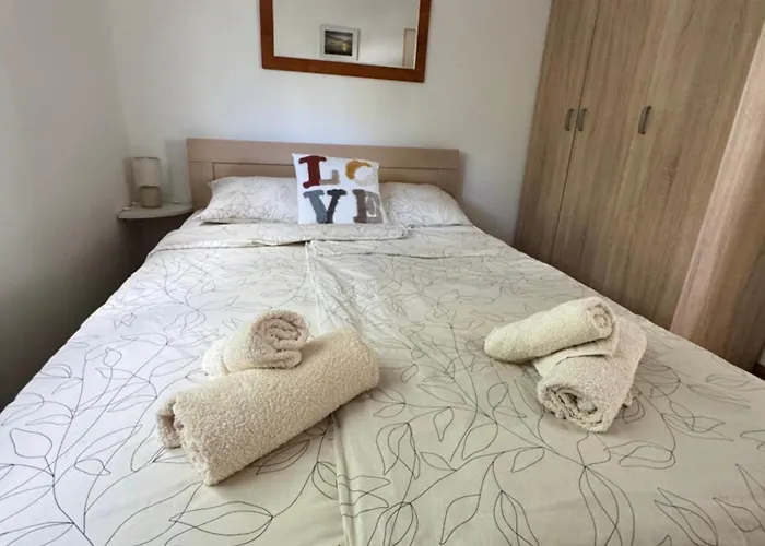 Βίλα Hotri House On The River Island