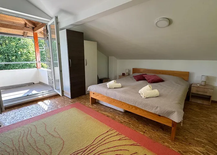 Βίλα Hotri House On The River Island