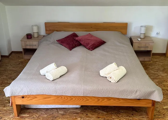 Hotri House On The River Island Βίλα *