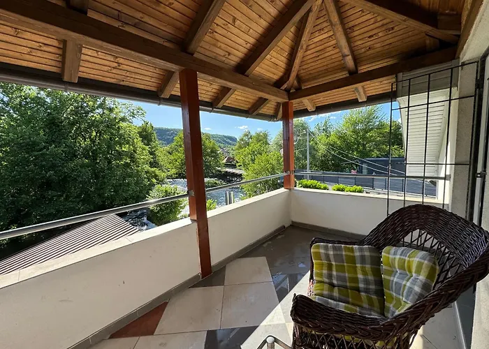 Hotri House On The River Island Βίλα *