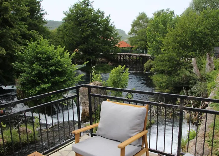 Hotri House On The River Island Βίλα Ripac