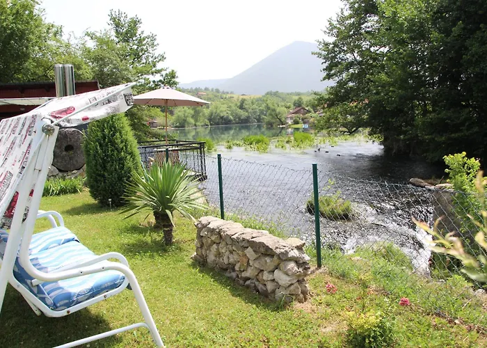 Hotri House On The River Island Βίλα